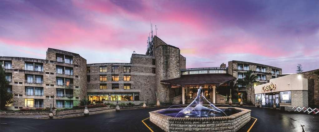 Avani Lesotho Hotel & Casino Maseru Exterior foto